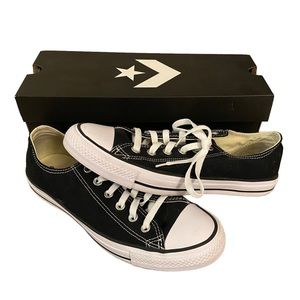 Women’s Black All Star Converse Size 10